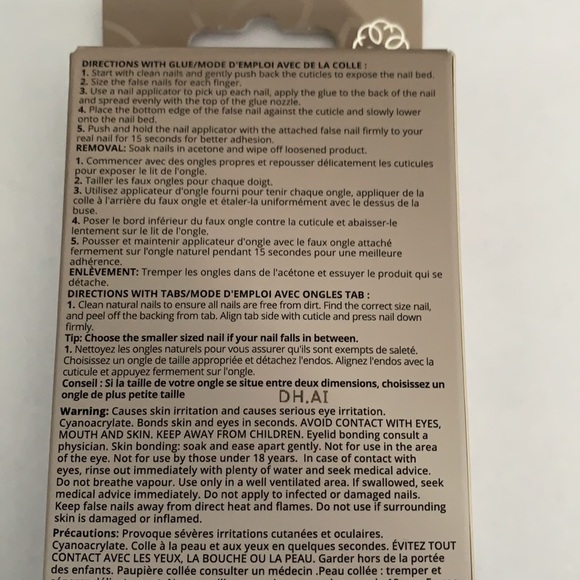 Pack of 24 faux glue on nails brand new - Picture 3 of 3